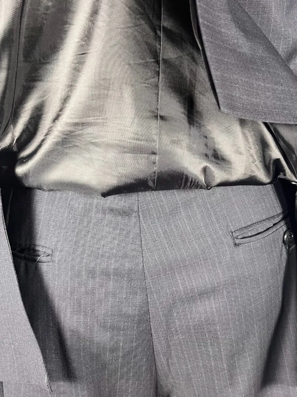 Jos. A. Bank Charcoal Pinstripe Two-Button Suit 39R 33x30